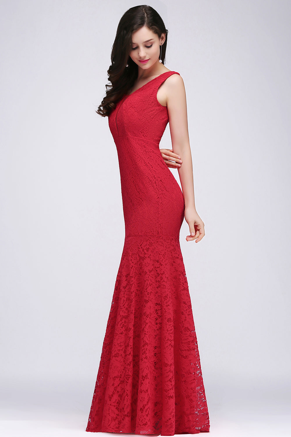 Elegant Mermaid Lace V-Neck Sleeveless Floor Length Bridesmaid Dresses