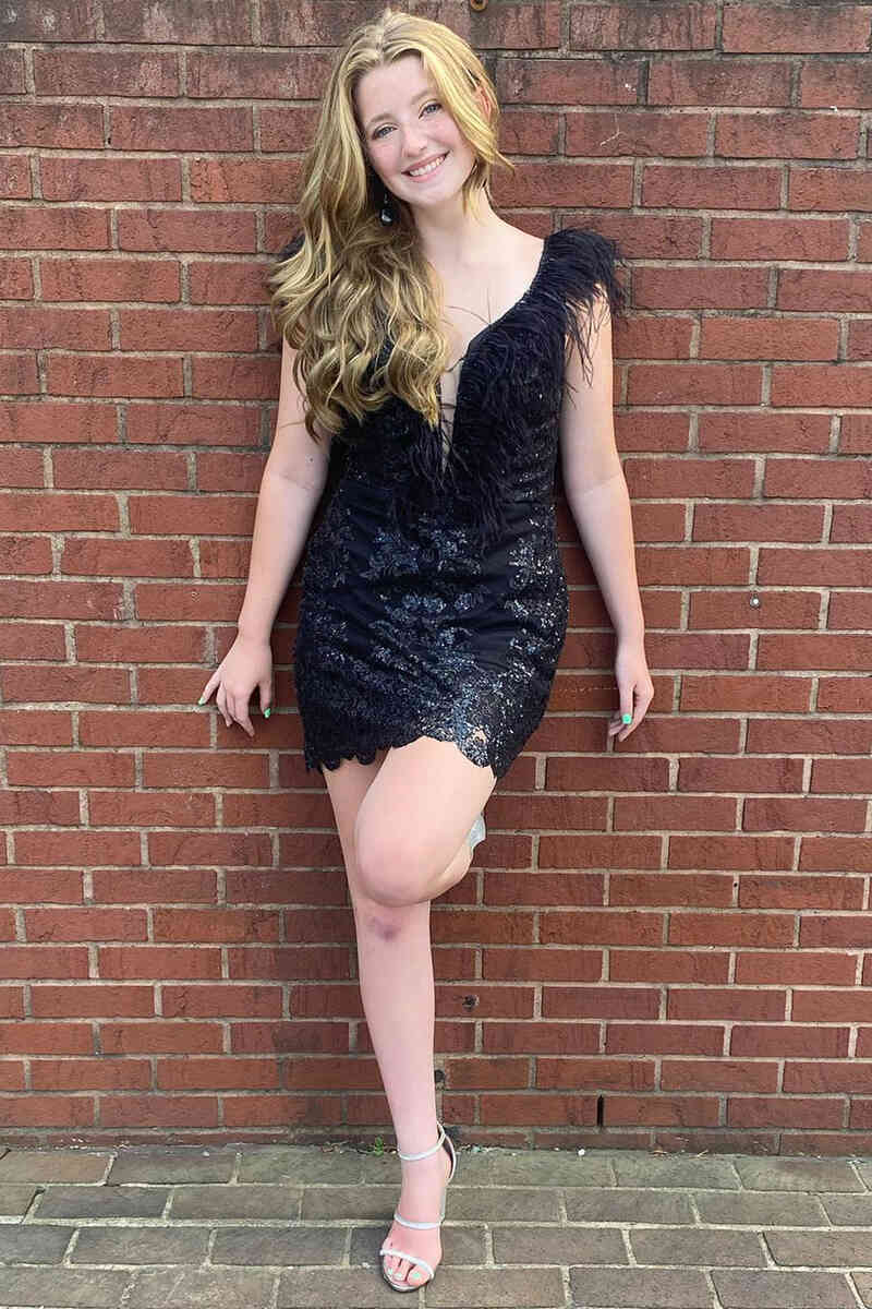 Black Mermaid Feather Neck Sequin Backless Homecoming Dress