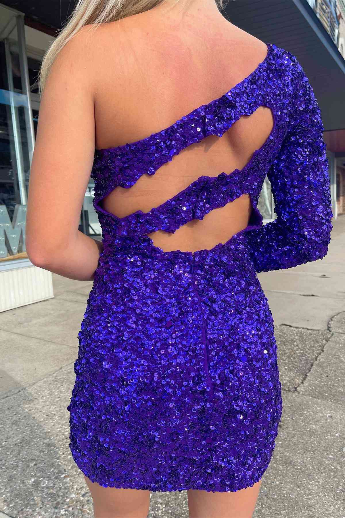 Sexy Short Mermaid One Shulder Sequined Homecoming Dress with Sleeves