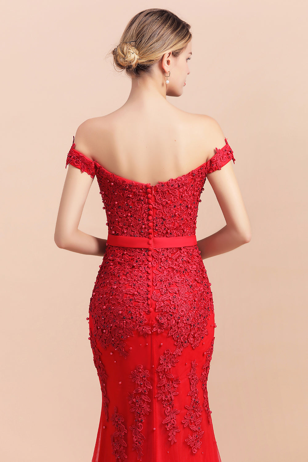 Glamorous Off the Shoulder Appliques Lace Tulle Mermaid Bridesmaid Dress