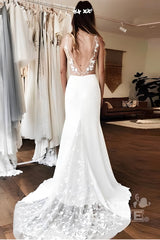 Gorgeous Long V-neck Lace Backless Mermaid Wedding Dresses