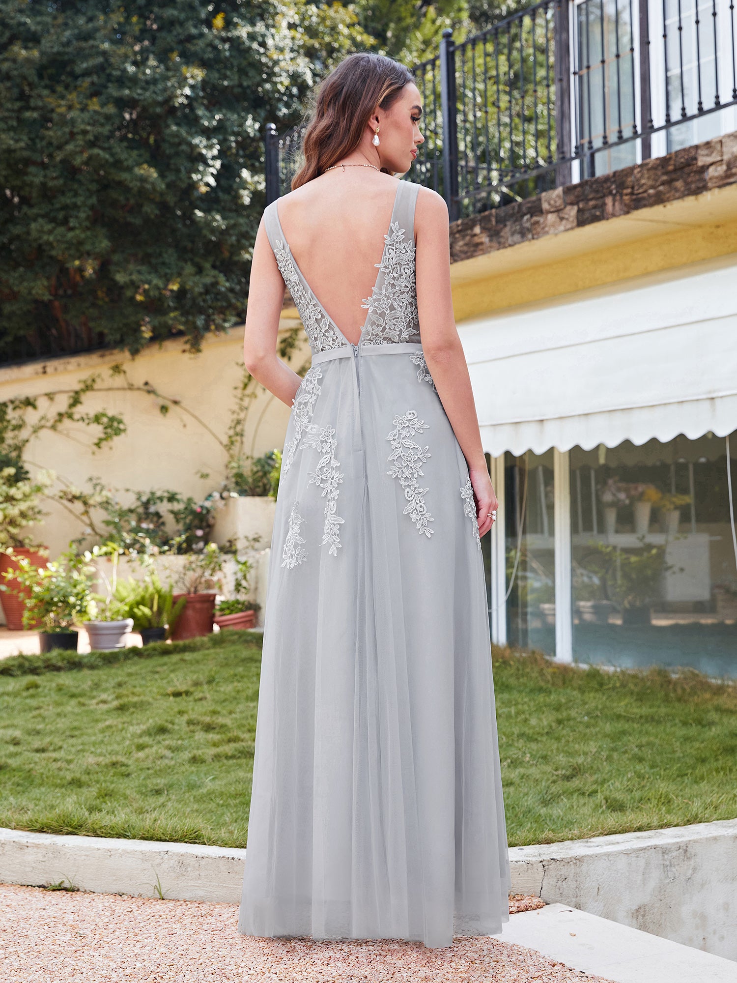 Long Lace V-neck Tulle A-line Grey Wedding Guest Dresses