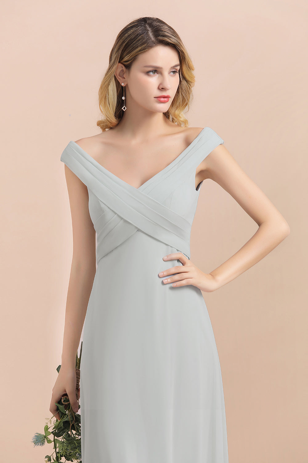 Off the Shoulder V-neck A-Line Bridesmaid Dress Floor Length Chiffon Evening Dress