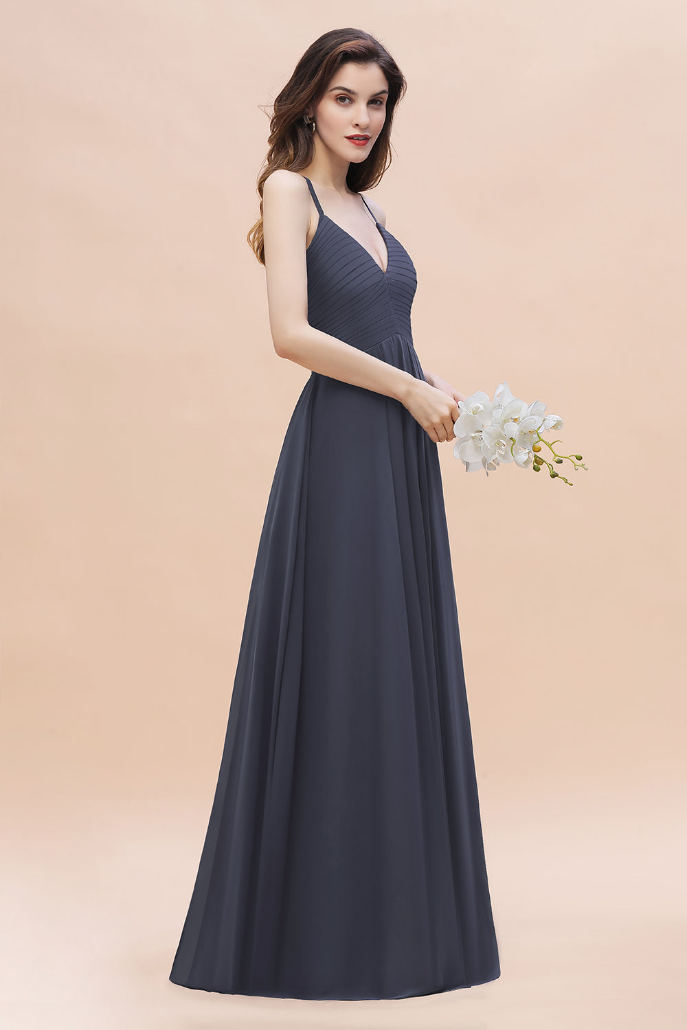 Spaghetti Straps V-Neck Bridesmaid Dress A-Line Chiffon Evening Dress With Pockets