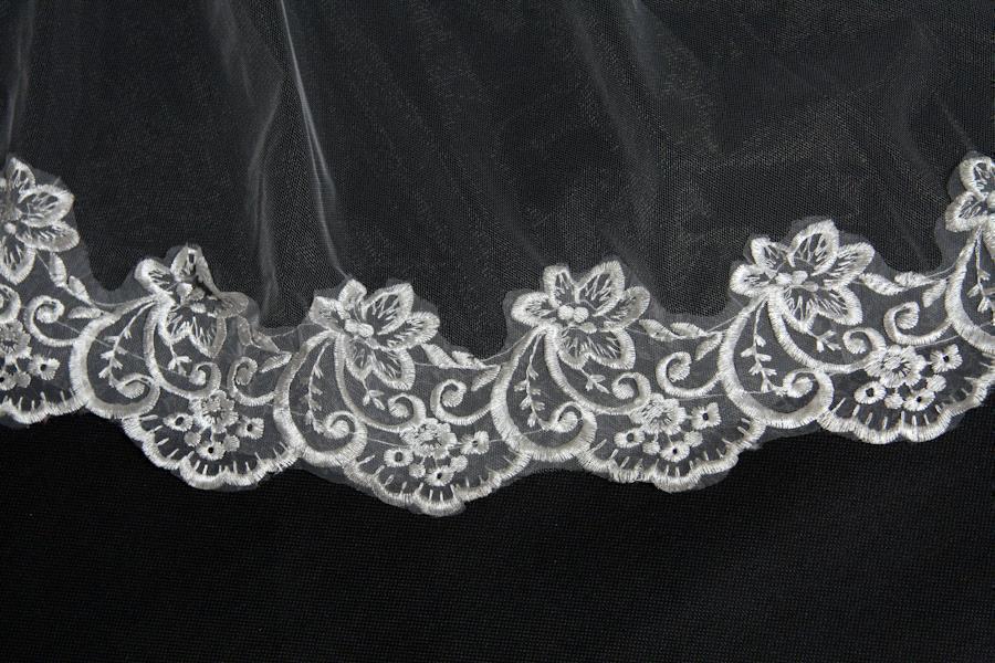 Two Tiered Veil for Bridal Women Wedding Veils With Lace