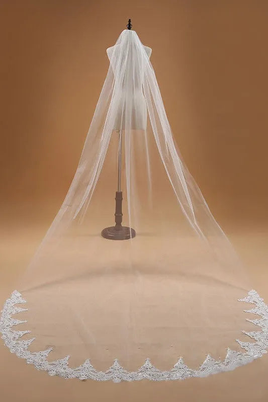 White Wedding Veil Long Bridal Veil with Lace