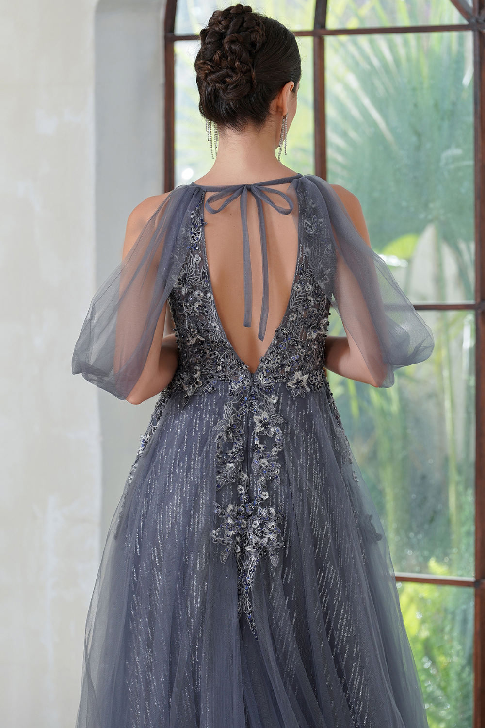 A-line Halter Tulle Long Wedding Guest Dresses with Lace Applique