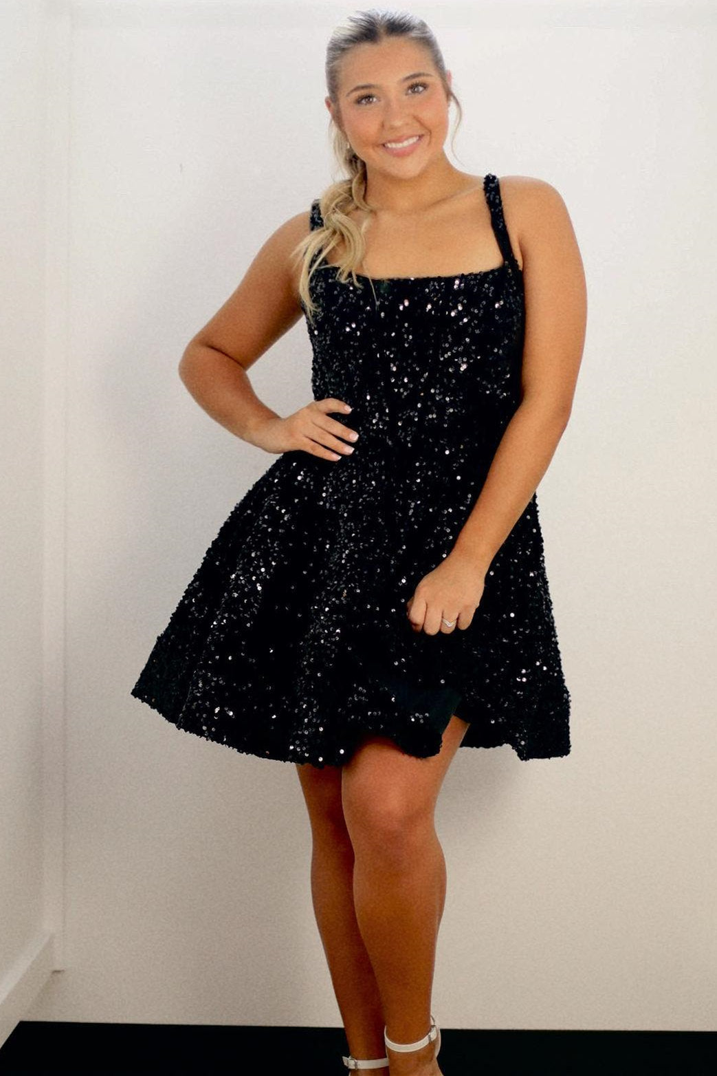 A-Line Square Neck Sequin Short Party Homecoming Dress