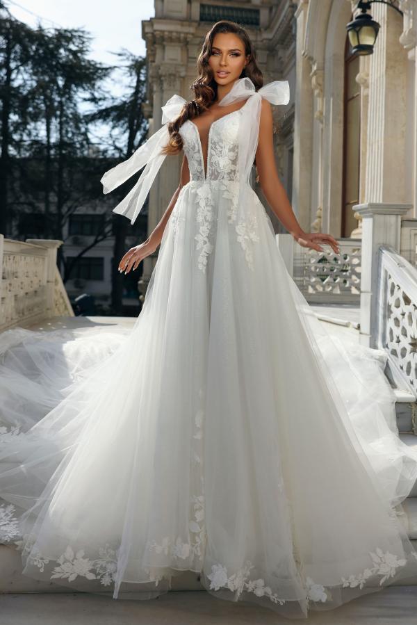 Elegant A-Line Deep V-Neck Tulle Lace Backless Long Wedding Dress with Bow
