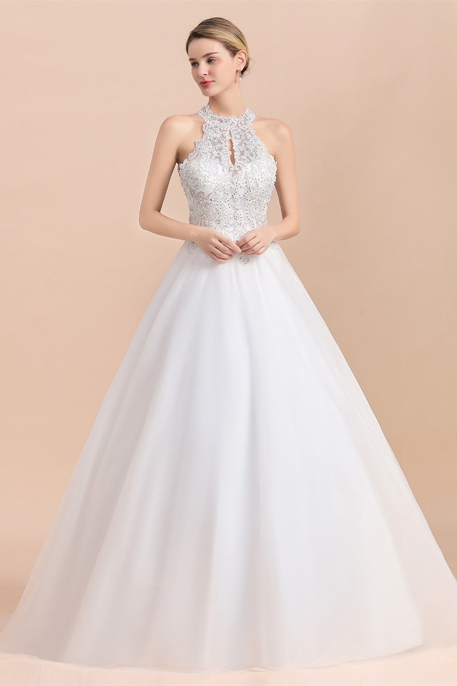 Long Halter Lace Appliques A-line Tulle Sleeveless Wedding Dress