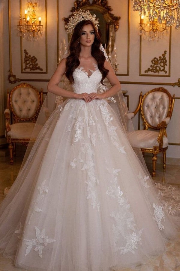 Stunning Long A-Line Bateau Tulle Floor Length Wedding Dress With Appliques Lace