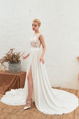 Long Tulle High Slit Appliques Lace Chiffon A-line Wedding Dress