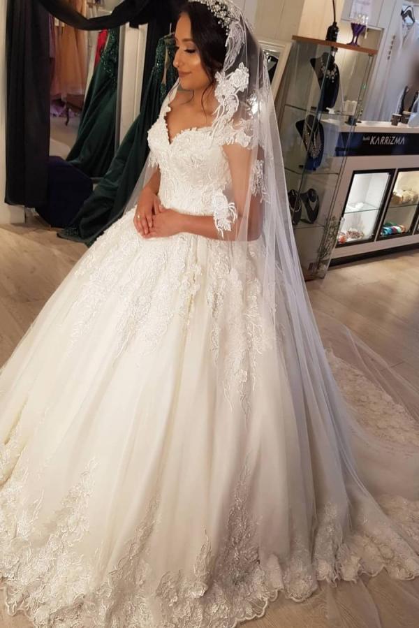 Beautiful Long Ball Gown Off the Shoulder Lace Wedding Dresses