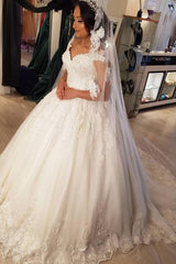 Beautiful Long Ball Gown Off the Shoulder Lace Wedding Dresses