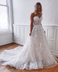 Gorgeous Long A-line Sweetheart Lace Floor length Wedding Dress