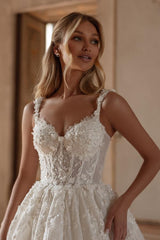 A-line Spaghetti Straps Open Back Tulle Appliques Lace Long Wedding Dress