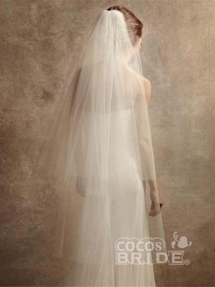 Elegant Long Ball Gown Bateau Lace Tulle Wedding Dresses with Sleeves