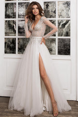 Boho Long Sleeves A-line Tulle Lace V-neck Wedding Dress with Slit