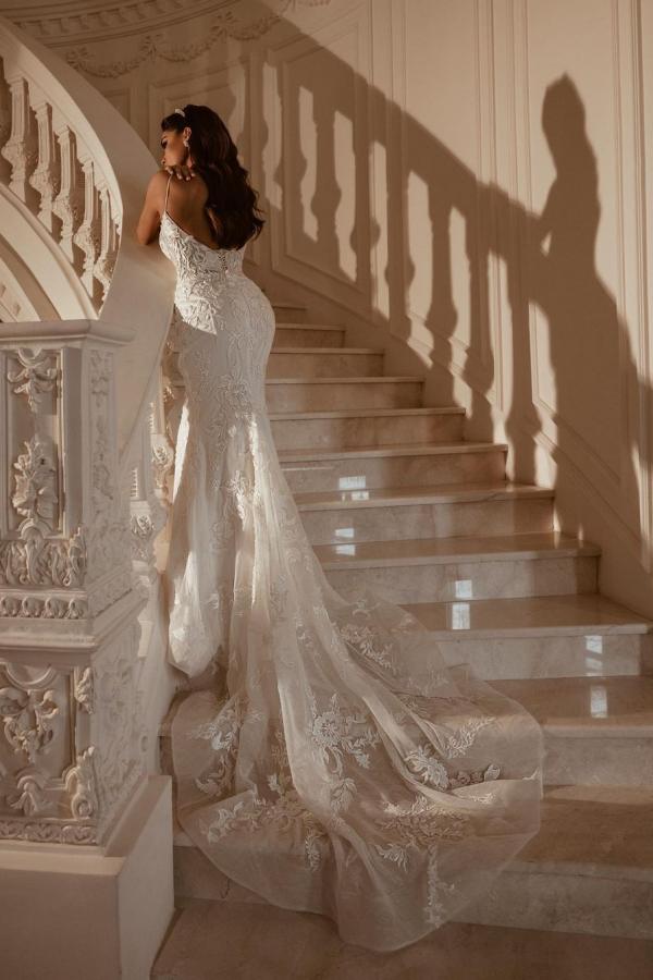 Long Open Back V Neck Spaghetti Straps Lace Mermaid Floor Length Wedding Dress