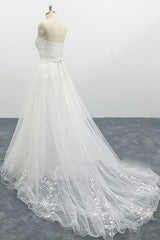 Strapless Long Tulle Chapel Train Lace A-line Wedding Dress