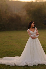 A-Line V-neck Lace Tulle Long Wedding Dresses with Sleeves