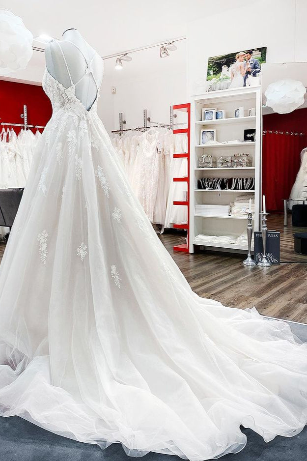 Modest Long A-line V-neck Tulle Spaghetti Straps Ruffles Wedding Dress with Lace