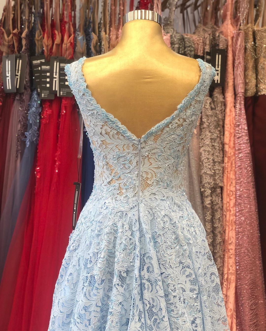 Long A-line Sweetheart Backless Appliques Lace Prom Dress