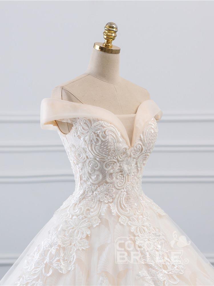 Luxury Long Off the Shoulder Lace-Up Ball Gown Wedding Dresses
