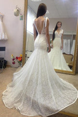 Long Mermaid V-neck Sleeveless Open Back Lace Wedding Dress