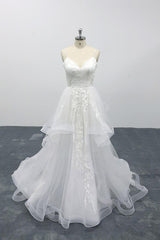 Long A-line Sweetheart Appliques Spaghetti Strap Tulle Backless Wedding Dress