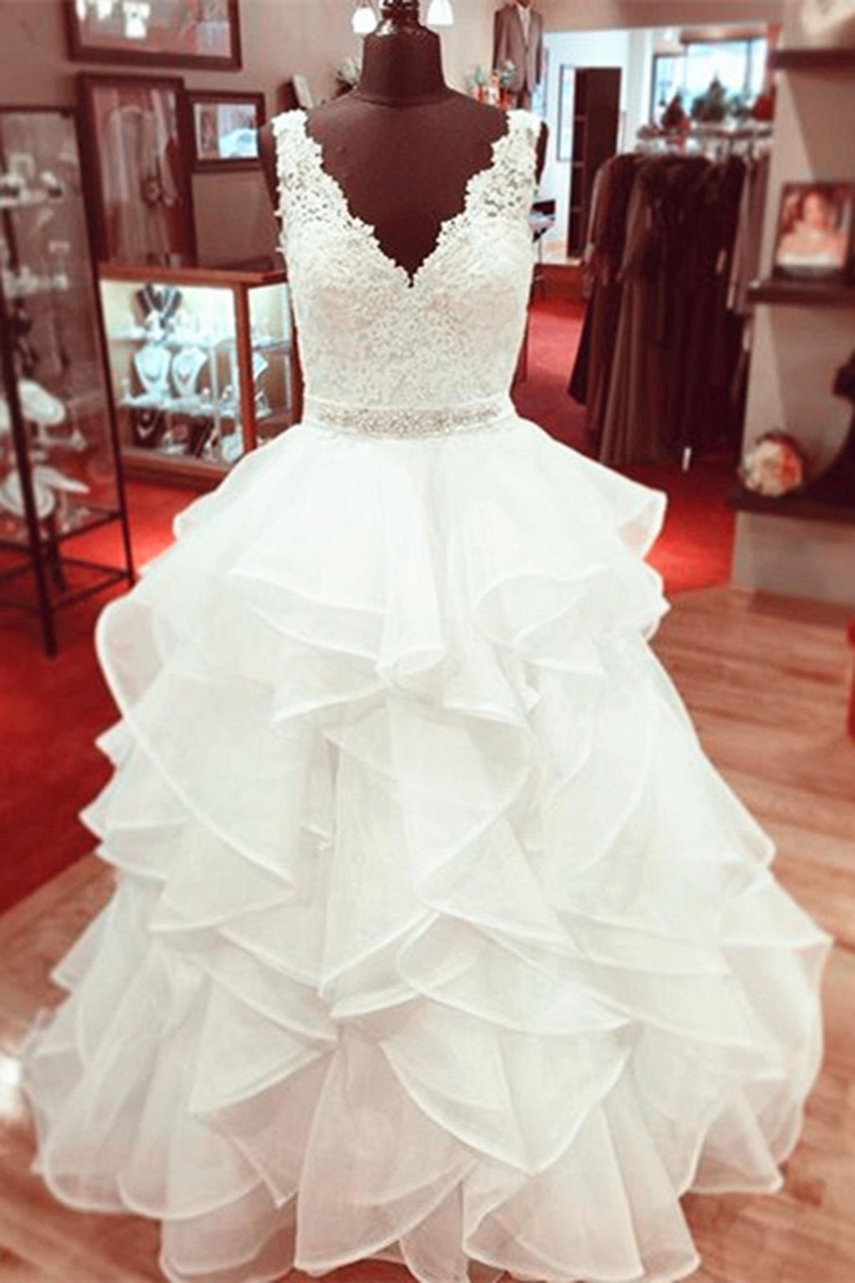White Tulle V-Neck A-Line Long Lace Wedding Dress