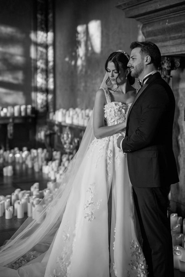 Luxury White Long A-line Tulle Lace Wedding Dresses with Slit