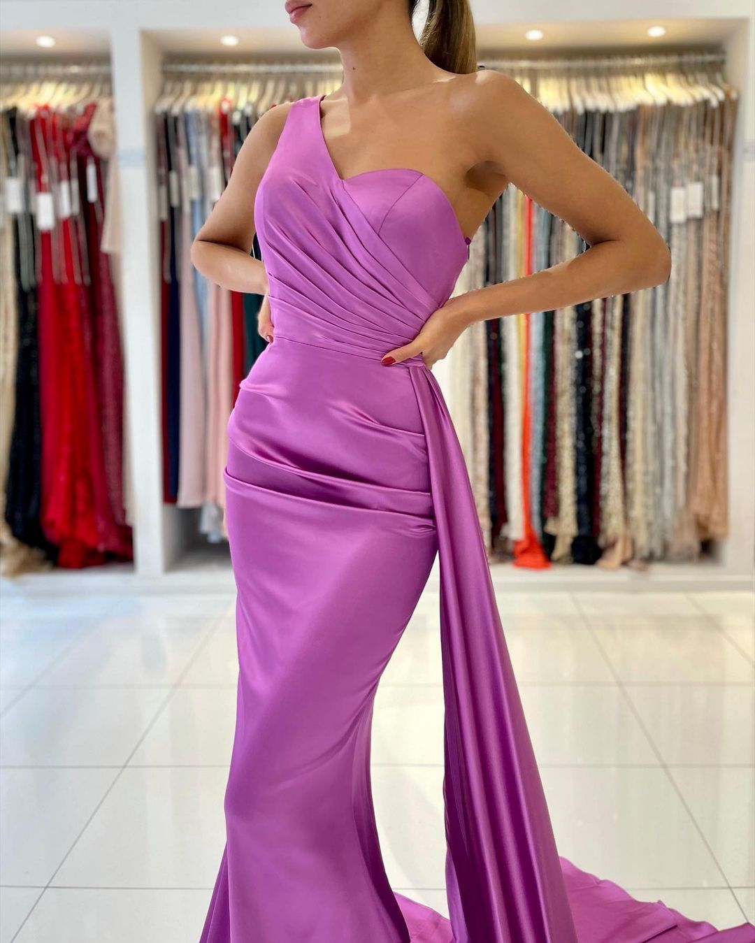 Beautiful Long Mermaid One Shoulder Satin Prom Dress