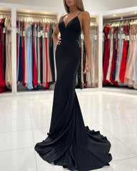 Sexy Black Long Spaghetti Straps V-neck Backless Mermaid Black Prom Dress