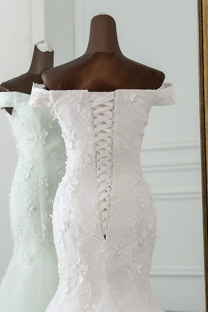 Gorgeous Long Tulle Off the shoulder Mermaid Lace-up Wedding Dress