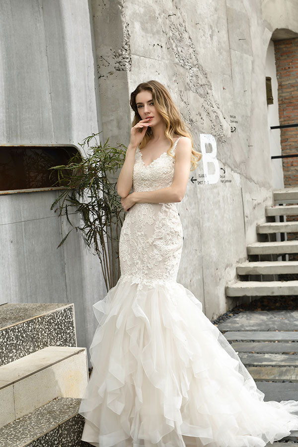 Gorgeous Long Sweetheart Appliques Lace Mermaid Wedding Dress