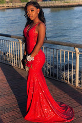 Red Long V-neck Spaghetti Straps Sequined Mermaid Prom Dress