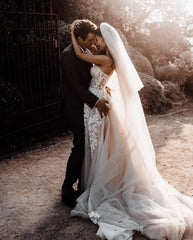 Chic Long A-line Sweetheart Lace Tulle Floral Lace Wedding Dress