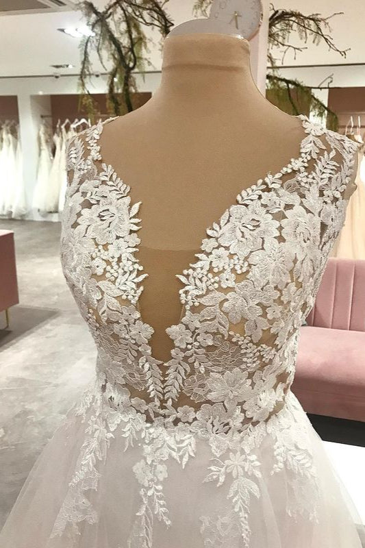 Long A-Line Sweetheart Tulle Floor Length Wedding Dress With Appliques Lace