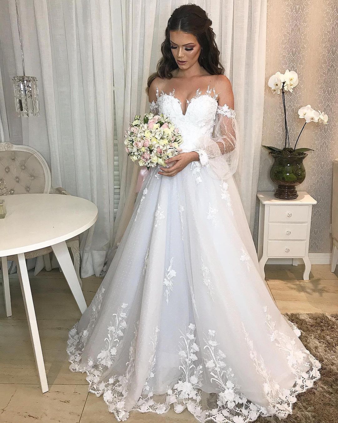 Elegant Long A-line Princess Off the Shoulder Tulle Wedding Dress with Bubble Sleeves