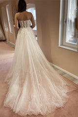 Sexy Long A-line Sweetheart Tulle Lace Wedding Dress with Slit