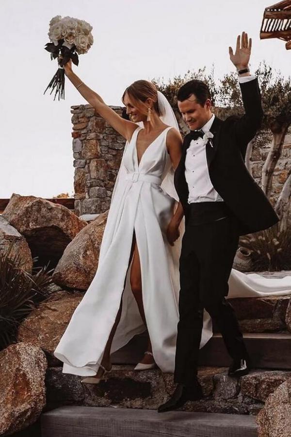 Elegant Long A-Line V-neck Satin Sleeveless Front Split Wedding Dress with Ribbons