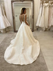Long V-neck Spaghetti Straps A-Line Backless Wedding Dress With Pockets