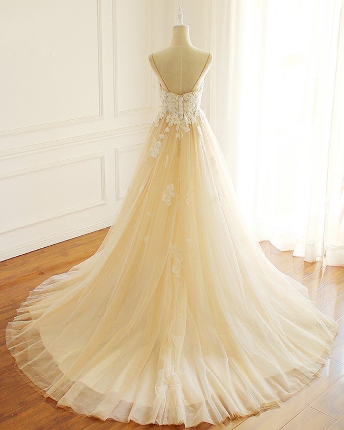 Long A-line Sweetheart Tulle Spaghetti Sweep Train Wedding Dress