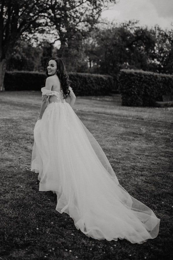 Gorgeous Long A-line Off the Shoulder Floral Lace Tulle Wedding Dresses