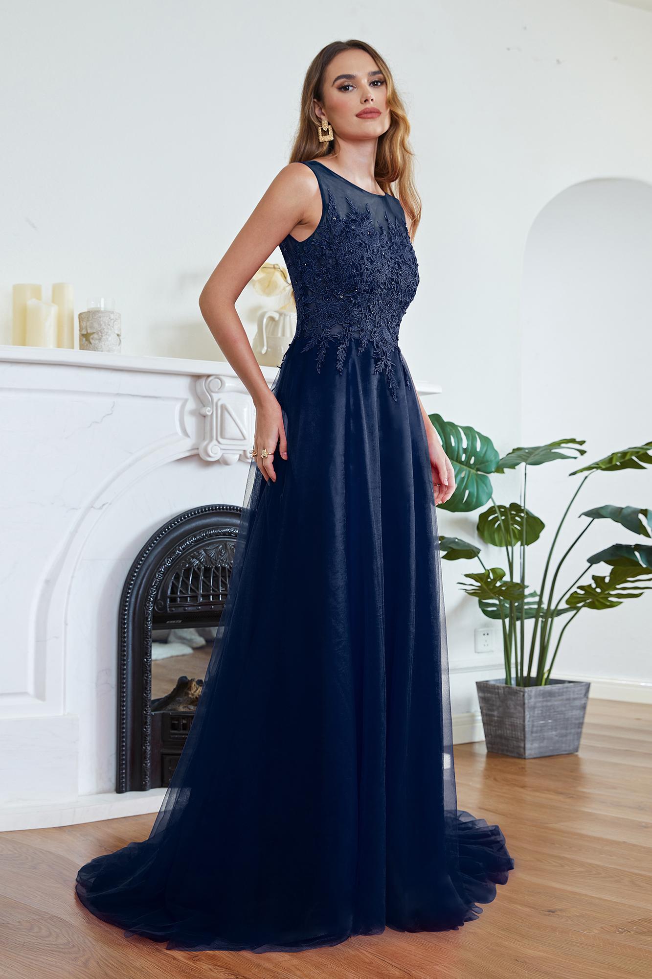 A-line Long Sleeveless Scoop Neck Tulle Lace Appliques Formal Evening Dress