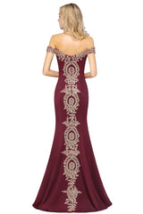 Off The Shoulder Mermaid Long Bridesmaid Dress with Appliques Lace
