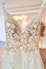 Elegant Long A-line Tulle Backless Tulle Lace Wedding Dresses
