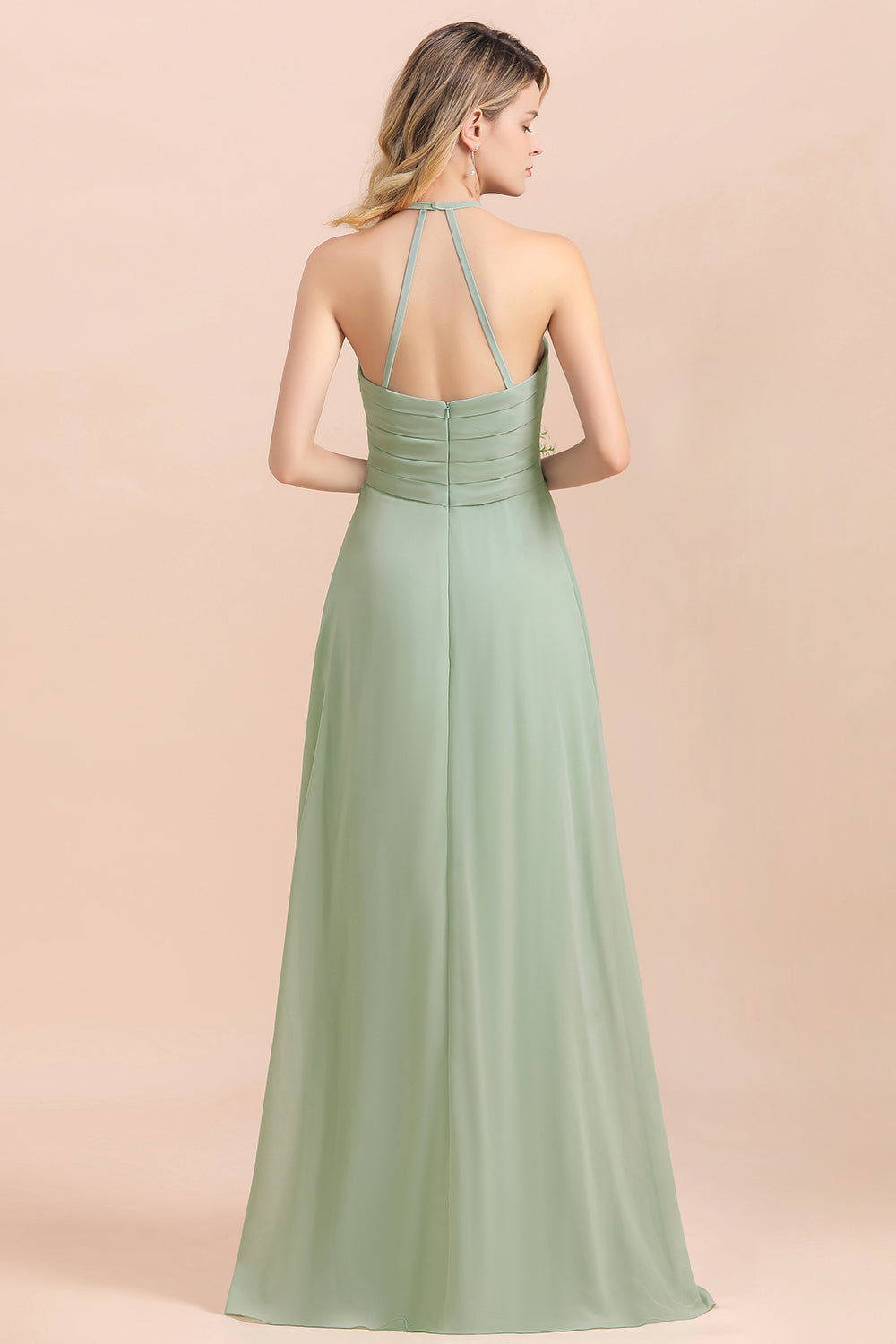 Chic Sage A-Line Halter Bridesmaid Dress Sweetheart Chiffon Wedding Guest Dress