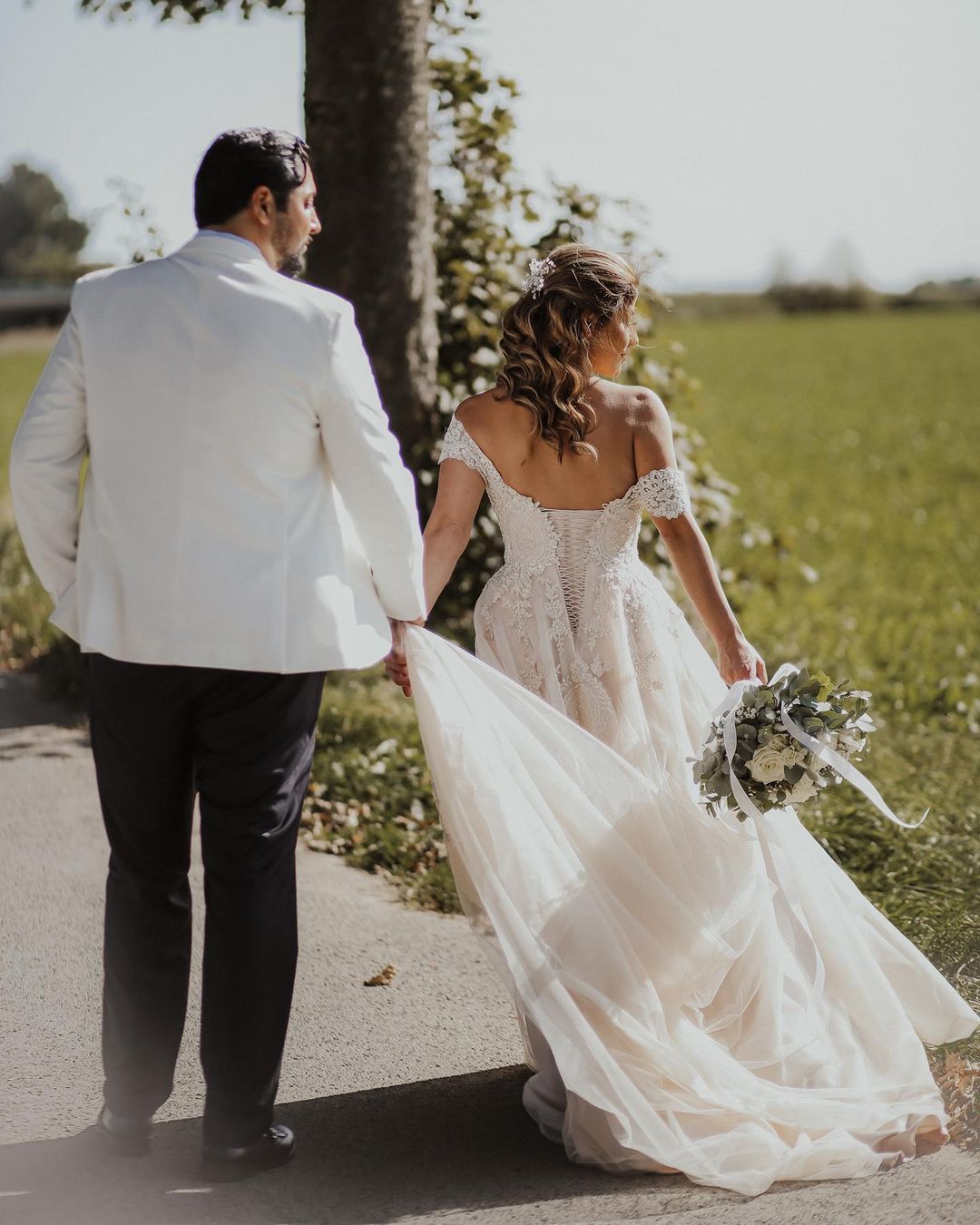 Long A-line Off the Shoulder Tulle Boho Wedding Dress with Lace